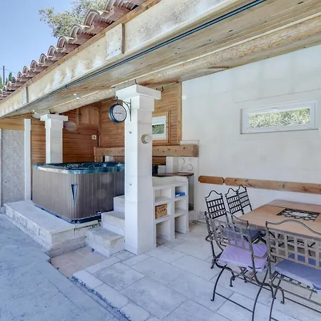 Villa Luxueuse A + Jacuzzi